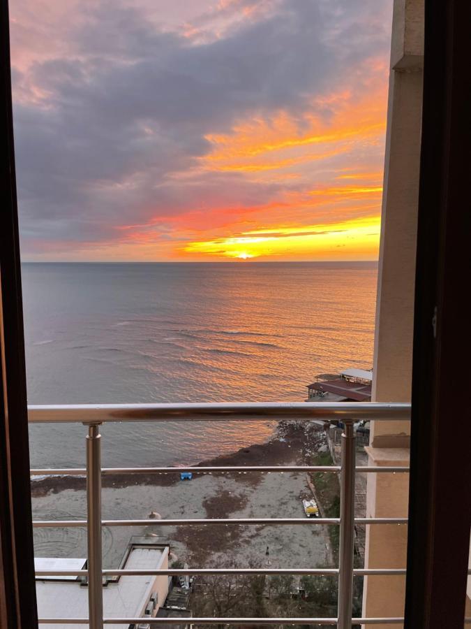 Durres Currila Modern Luxury Stunning Beach Views Durrës Exterior foto