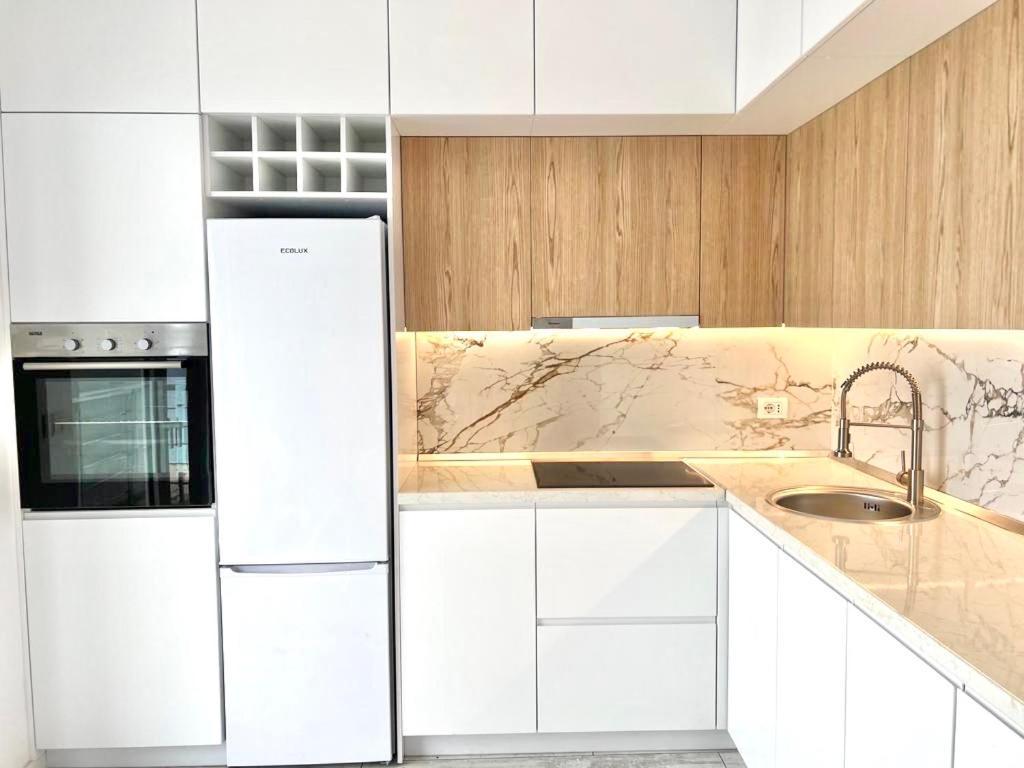 Durres Currila Modern Luxury Stunning Beach Views Durrës Exterior foto