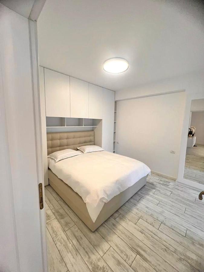 Durres Currila Modern Luxury Stunning Beach Views Durrës Exterior foto